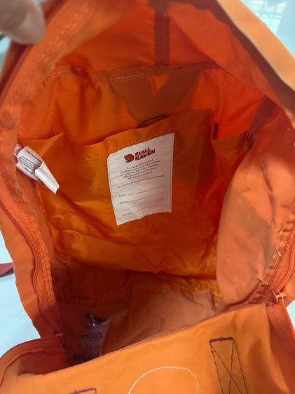 กระเป๋าเป้ สีส้ม มือ 2  รูปที่ 5