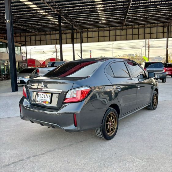 Mitsubishi Attrage 2024 1.2 Smart Sedan เบนซิน ไม่ติดแก๊ส เกียร์อัตโนมัติ เทา รูปที่ 2