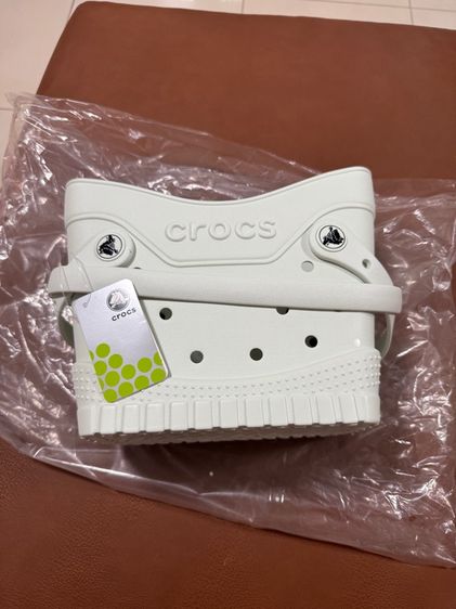 กระเป๋า Crocs แท้ มือ1 รูปที่ 6