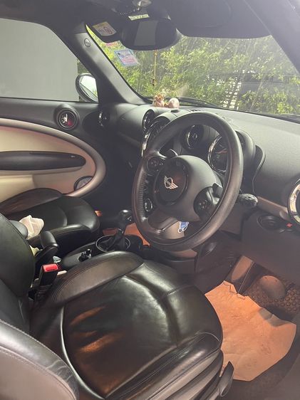 Mini COUNTRYMAN 2015 1.6 Sedan เบนซิน ไม่ติดแก๊ส เกียร์อัตโนมัติ แดง รูปที่ 4