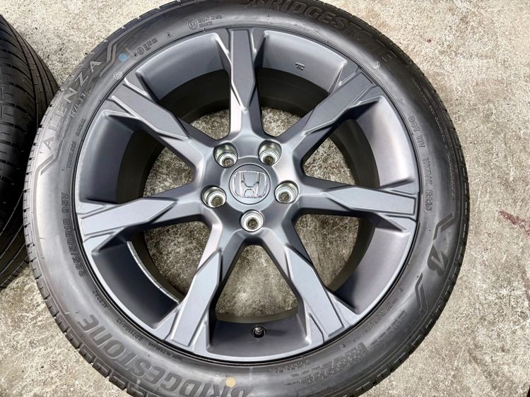 ล้อแม็ก HONDA ใส่ HRV ขอบ 18” ถอดป้ายแดง ยาง BRIDGESTONE 225-50R18 ปี 25 ครับหน้ายางยังอยู่ครบ  รูปที่ 8