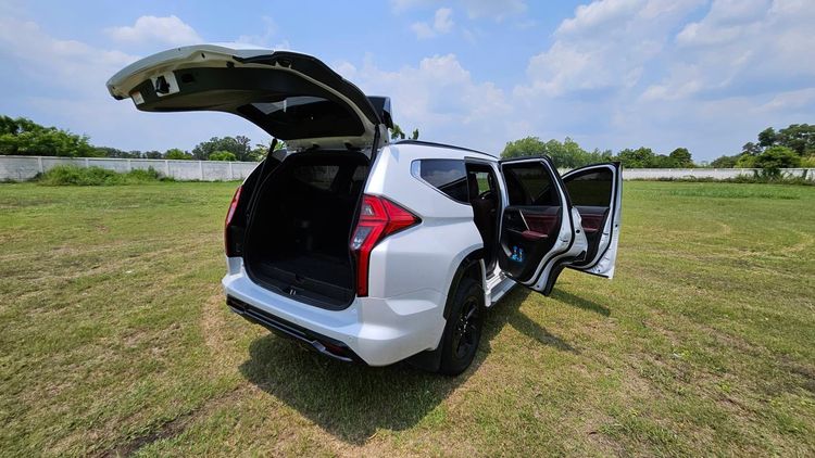 Mitsubishi Pajero Sport 2024 2.4 GT Premium Elite Edition 4WD Utility-car ดีเซล เกียร์อัตโนมัติ บรอนซ์เงิน รูปที่ 4