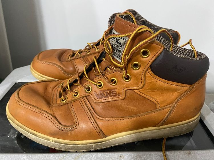 หนังแท้ รองเท้าบู๊ท UK 8.5 | EU 42 2/3 | US 9 อื่นๆ ขายรองเท้า Vans หนังน้ำตาลมือ2