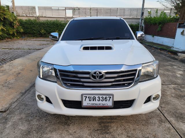 Toyota Hilux Vigo Champ 2012 Double Cab 3.0 G Pickup ดีเซล เกียร์อัตโนมัติ ขาว รูปที่ 2