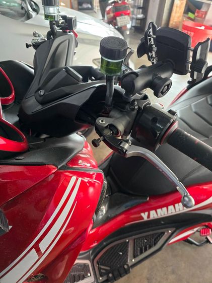 xmax 300 รูปที่ 11