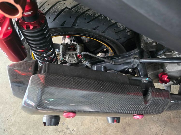 xmax 300 รูปที่ 7