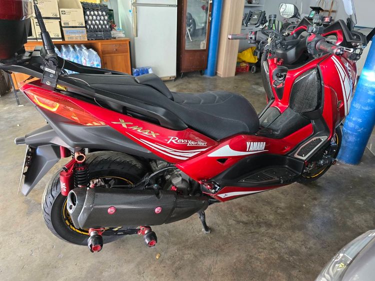 xmax 300 รูปที่ 6
