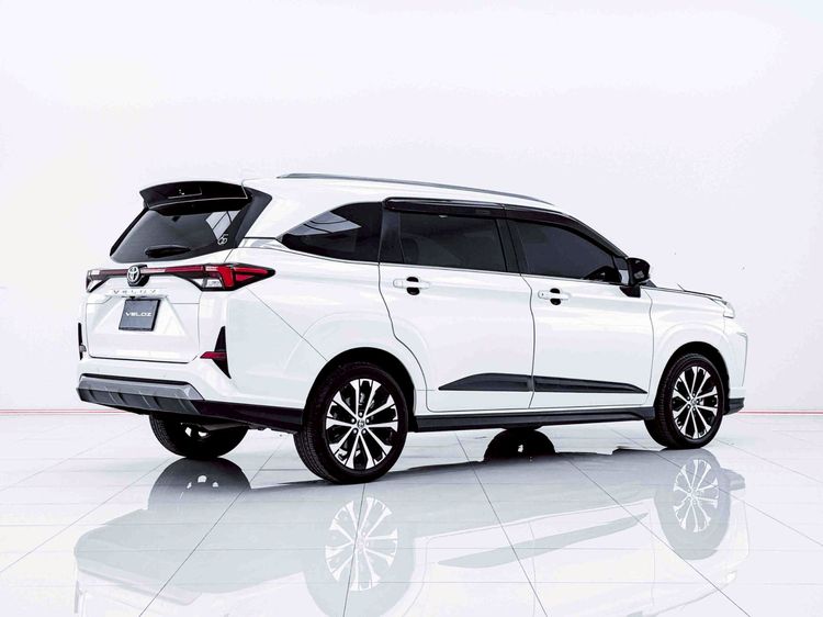 Toyota Veloz 2023 1.5 Premium Utility-car เบนซิน ไม่ติดแก๊ส เกียร์อัตโนมัติ ขาว รูปที่ 4