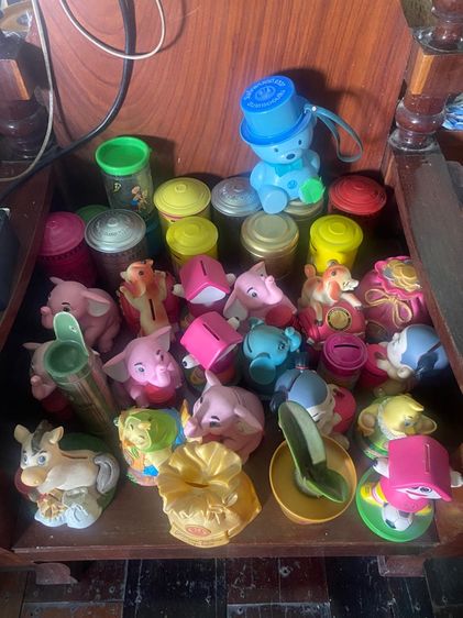 กระปุกออมสิน เก่าเก็บ รูปที่ 4