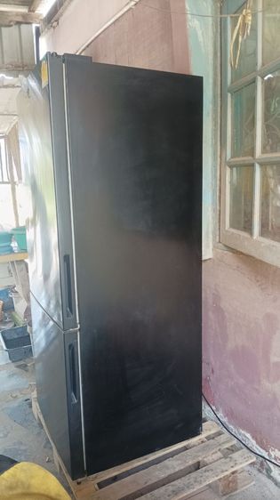 ตู้เย็นมือสอง 2 ประตู 15.1 คิว ยี่ห้อ Hisense ช่องฟรีซล่าง ตู้ใหญ่จุของได้เยอะ เย็นฉ่ำสภาพดีใช้งานปกติ สนใจดูของได้ที่หลังการประปาส่วนภูมิภาค รูปที่ 2