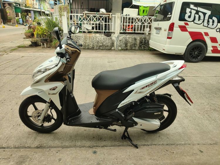 🛵ยังไงก็ขาย CLICK125 i ปี 56 เครื่องดี สีสวย สตาร์ทมือ เล่มชุดโอนครบ+เปลี่ยนถ่ายน้ำมันเครื่องฟรี ส่งฟรี30 ก.ม รูปที่ 2