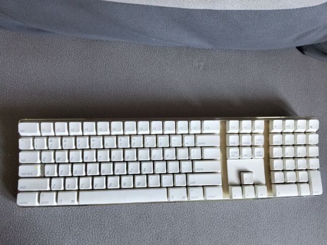 ขอขาย Keyboard apple wireless รุ่น A1016 ใช้ถ่าน4ก้อน สภาพดียังใหม่ใช้ได้ทุกเม็ดไม่มีเสียไฟมาปกติทดลองมาเรียบร้อยแล้ว รูปที่ 8