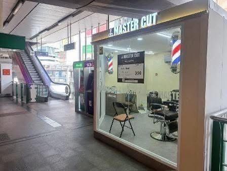 อื่นๆ เซ้งร้านตัดผม ทำเลดี มีลูกค้าประจำ ใจกลาง BTS อโศก