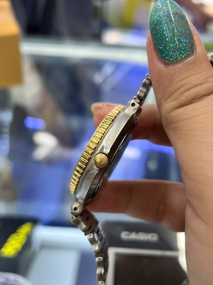 Seiko Sports 150 Quartz 5H23-6B80 Vintage Two-Tone Day-Date กันน้ํา 150m สายเดิม Seiko รูปที่ 8