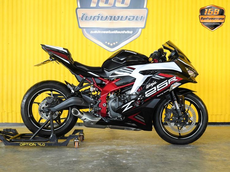 KAWASAKI Ninja ZX-25R จดปี 2021 ดาวห์เริ่มต้นที่ 9,000 บ. รูปที่ 2