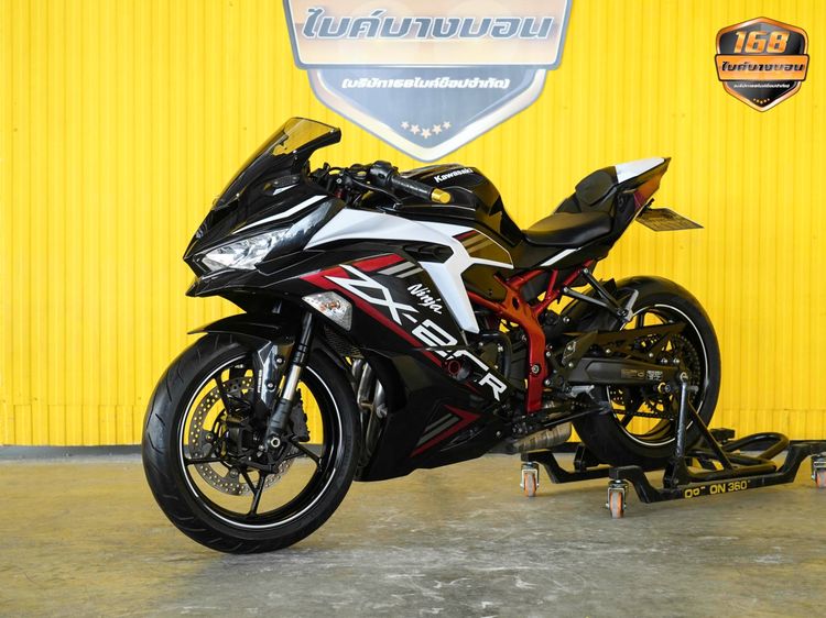 KAWASAKI Ninja ZX-25R จดปี 2021 ดาวห์เริ่มต้นที่ 9,000 บ. รูปที่ 8
