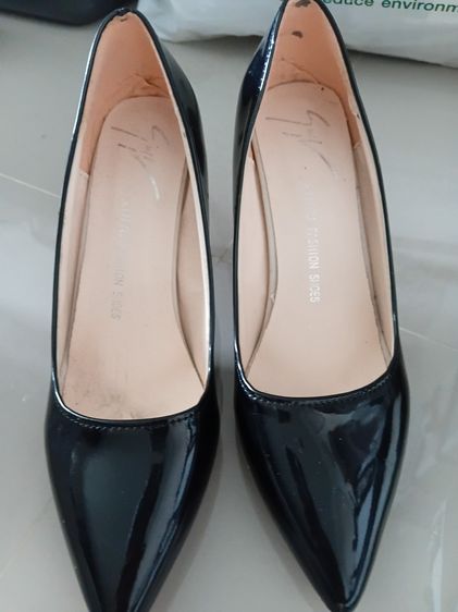 รองเท้าส้นสูง 2นิ้ว หนังแก้ว 