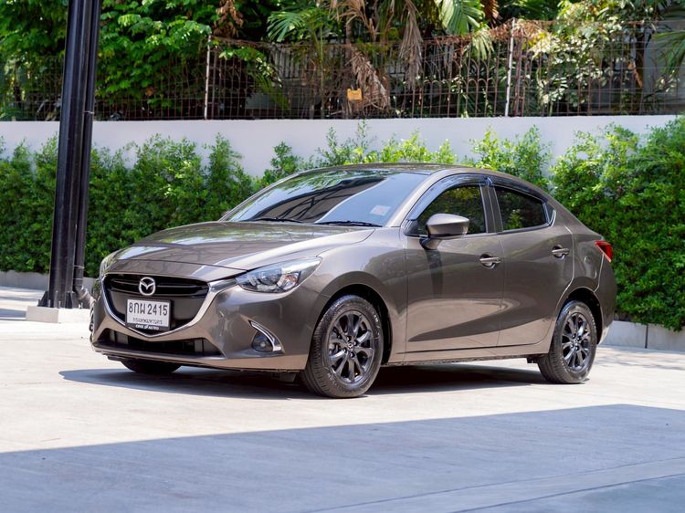 Mazda Mazda 2 2019 1.3 High Connect Sedan เบนซิน ไม่ติดแก๊ส เกียร์อัตโนมัติ น้ำตาล รูปที่ 3