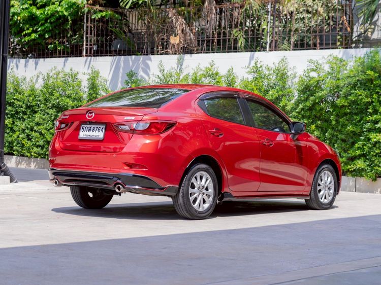 Mazda Mazda 2 2017 1.3 High Connect Sedan เบนซิน ไม่ติดแก๊ส เกียร์อัตโนมัติ แดง รูปที่ 4