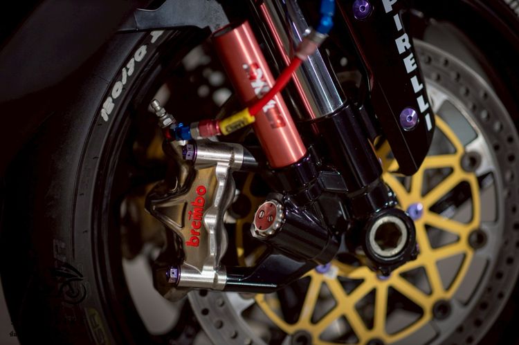 KAWASAKI NINJA ZX-10RR  2017 รูปที่ 8