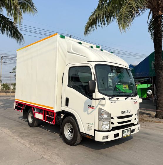 รถ ISUZU NLR 130 แรง ปี 2562  รถห้างแท้ (4 ล้อไม่ติดเวลา)ตู้แห้ง ยาว 3.30 กว้าง 1.85 ม. รูปที่ 2