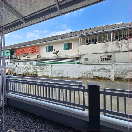 มีบางส่วน 2013 บ้านแฝดพนาสนธ์ ลำลูกกาคลอง 4 รูปที่ 4