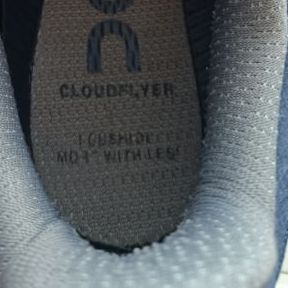 ขาย On Cloud Flyer size 41-260 สภาพสวย ของแท้ นุ่ม เบาสบาย รูปที่ 5
