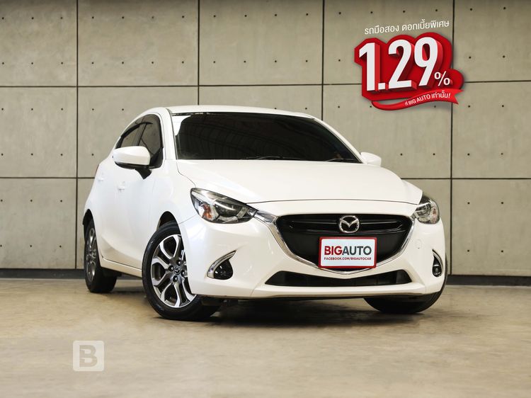 Mazda Mazda 2 2017 1.5 XD Sport High Plus L Sedan ดีเซล ไม่ติดแก๊ส เกียร์อัตโนมัติ ขาว