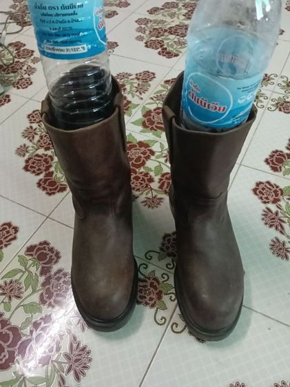 รองเท้าทำงาน