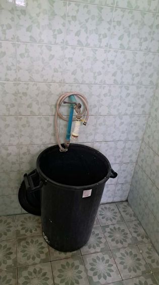 อื่นๆ มีบางส่วน 2010 บ้าน 2 หลังบางน้ำเปรี้ยวให้เช่ารายเดือนราคาเพียง 5,000 บาทต่อเดือน บางน้ำเปรี้ยว ฉะเชิงเทรา รูปที่ 2