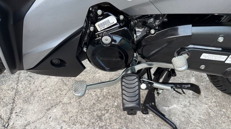 HONDA WAVE 110i รุ่นล้อแม็กซ์สตาร์ทมือ รถนางฟ้าเหมือนรถใหม่รถใช้1694km กิโล ต้องมาดูของจริง มีสถานที่ให้ทดลองขับขี่ก่อนซื้อ รูปที่ 9