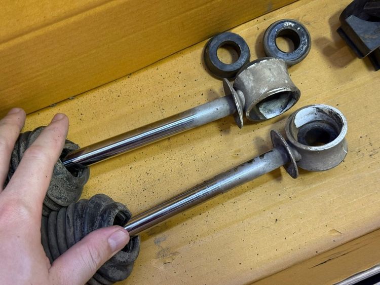 โช๊คสตรัท Revo ตัวสูง เมืองนครปฐม รูปที่ 2