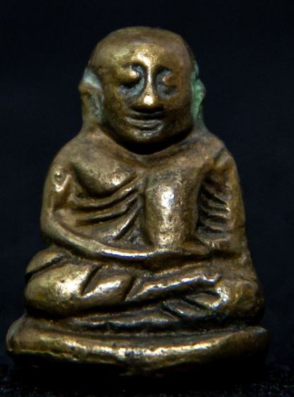 หลวงพ่อเงินพิมพ์ขี้ตา