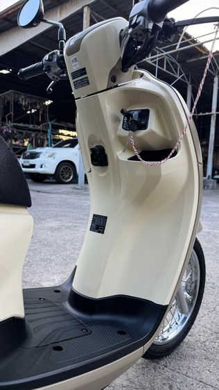 HONDA Scoopy i รถนางฟ้าเหมือนรถใหม่รถใช้-2375-km กิโล ต้องมาดูของจริง มีสถานที่ให้ทดลองขับขี่ก่อนซื้อ รูปที่ 10