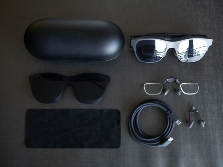 Xreal Air 2 Pro AR Glasses - Smart Glasses - Portable Monitor รูปที่ 2