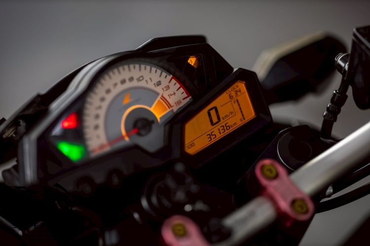 KAWAZAKI Z300 2018 รูปที่ 6