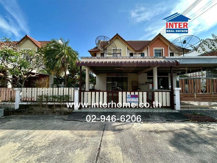 บ้านเเฝด 2 ชั้น 36.4 ตร.ว. หมู่บ้านเดอะคันทรีเมืองใหม่ ถนนพระยาสัจจา ถนนสุขุมวิท เมืองชลบุรี ชลบุรี