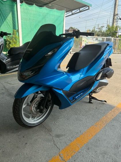 Honda ขาย PCX 160 ปี 2021 ไมล์ 31,xxx รถขี่ดีเครื่องเงียบ ล้อสีเงินพาวเด้อโค้ด