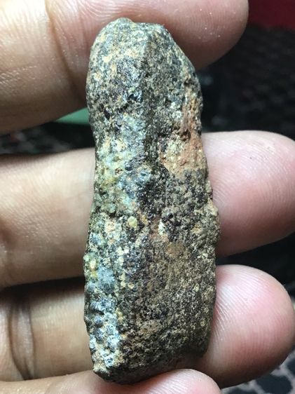 พระร่วงยืนเนื้อแร่ กรุพระธาตุนาดูน  รูปที่ 4