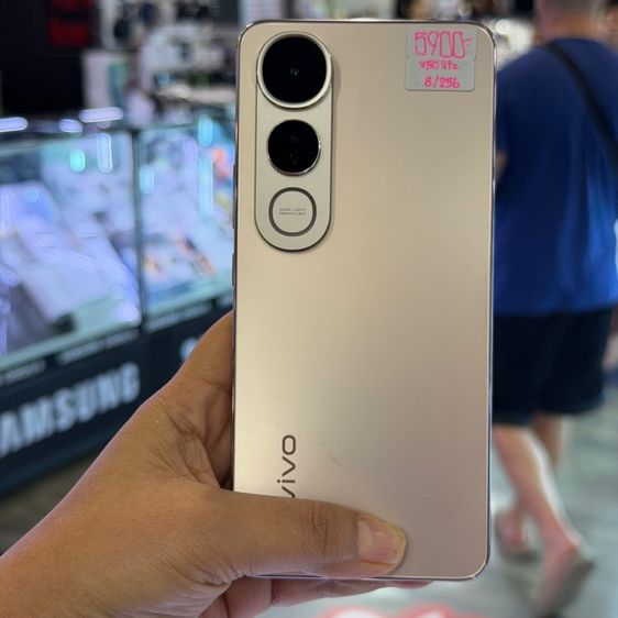 ViVO V50 Lite 5G สีทอง เครื่องศูนย์ สภาพสวยมาก จอ6.77นิ้ว แรม8รอม256 Dimensity6300 กล้อง50ล้าน(2ตัว) ประกันศูนย์ยาวๆ😍😍 รูปที่ 3