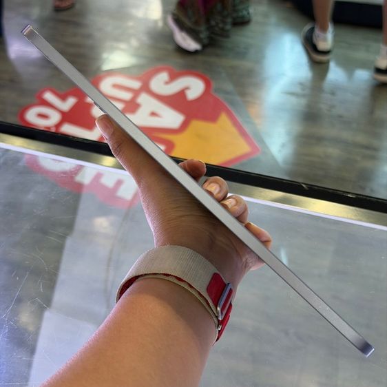 iPad Air5 64GB M1 WiFi เครื่องศูนย์ โมเดลTH สภาพสวยมาก จอ10.9นิ้ว ชิปM1 เครื่องใช้งานดีเยี่ยม😍😍 รูปที่ 3