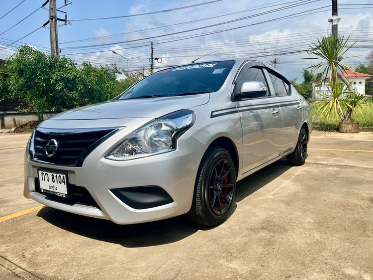 รถ Nissan Almera 1.2 E สี เทา