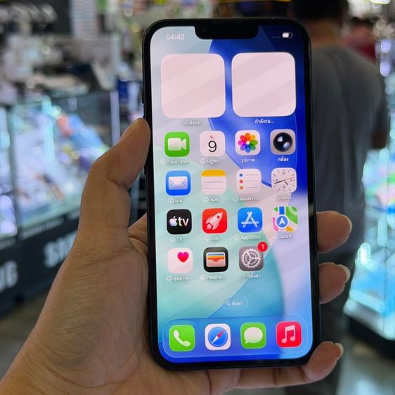 128 GB iPhone13 128GB สีดำ เครื่องศูนย์ โมเดลTH สภาพสวยมากๆ😍😍