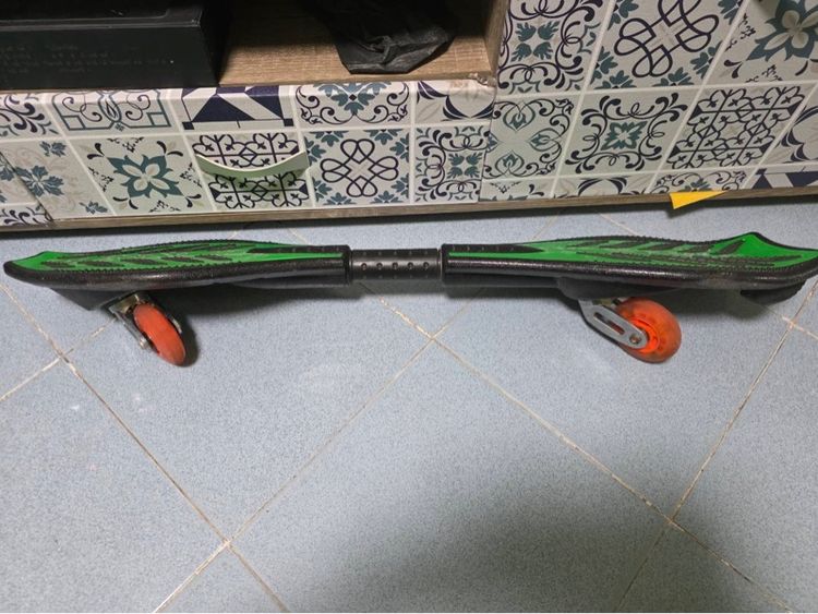 สเน็คบอดร์ด รูปที่ 2