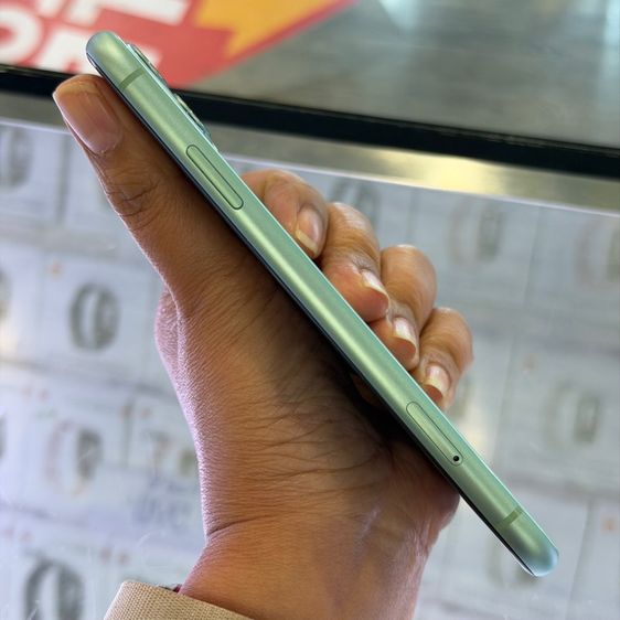 iPhone11 128GB สีเขียว เครื่องศูนย์ โมเดลTH สภาพสวยมากๆ😍😍 รูปที่ 4