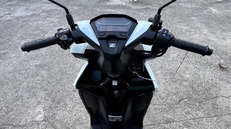 HONDA CLICK 125 i รถนางฟ้าเหมือนรถใหม่รถใช้-2082-km กิโล ต้องมาดูของจริง มีสถานที่ให้ทดลองขับขี่ก่อนซื้อ รูปที่ 6