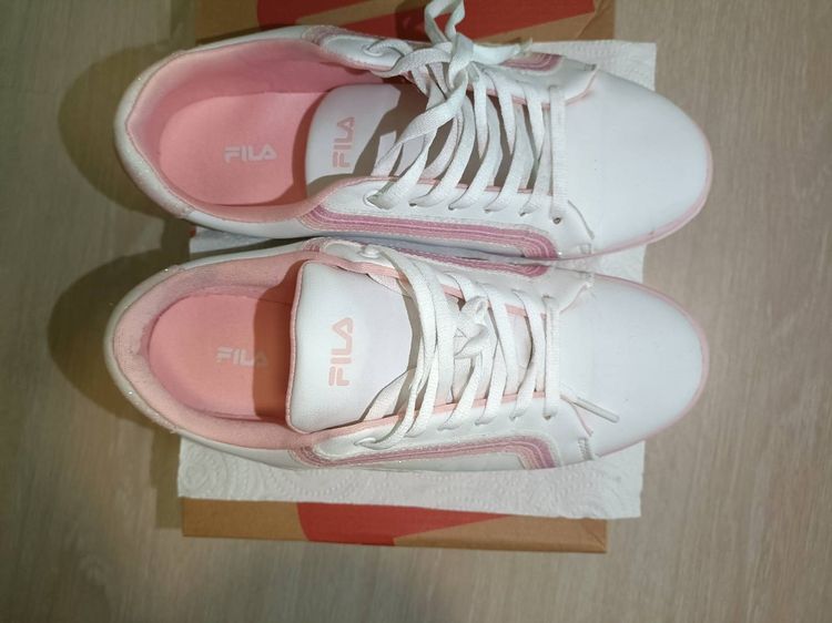 รองเท้า FILA  รูปที่ 9