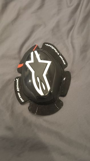 AlpineStar GP Pro knee sliders 