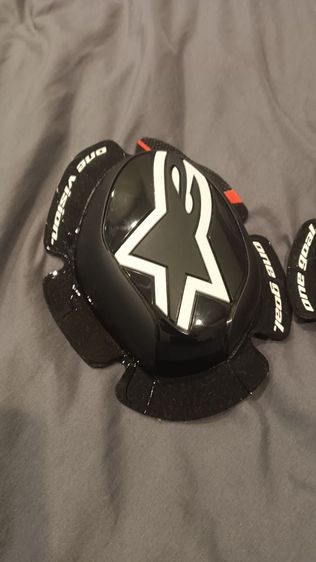 AlpineStar GP Pro knee sliders  รูปที่ 3