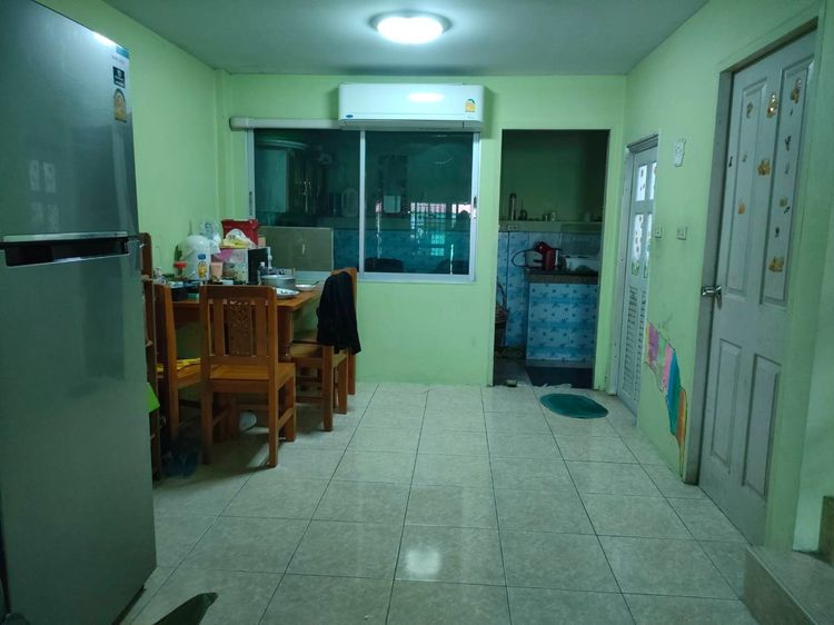 อื่นๆ มีบางส่วน สร้างเสร็จก่อน 2010 บ้าน รูปที่ 4